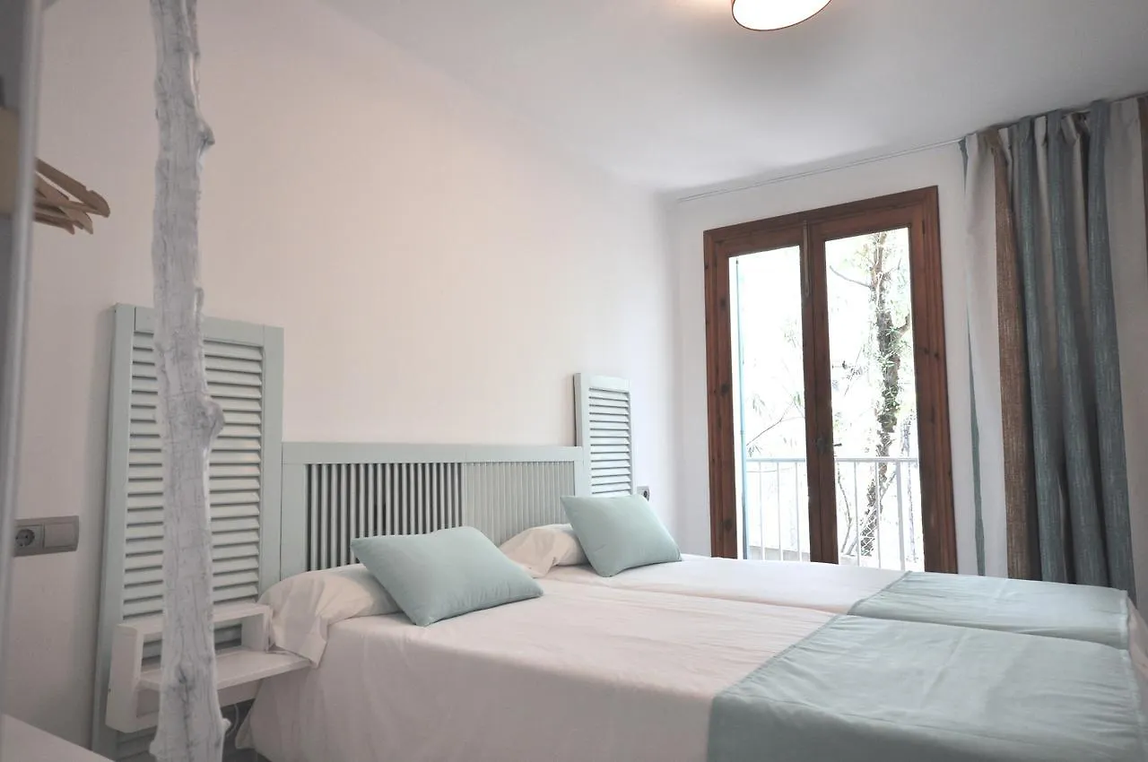 Houm Villa Plaza Arosa Palma de Mallorca Spain