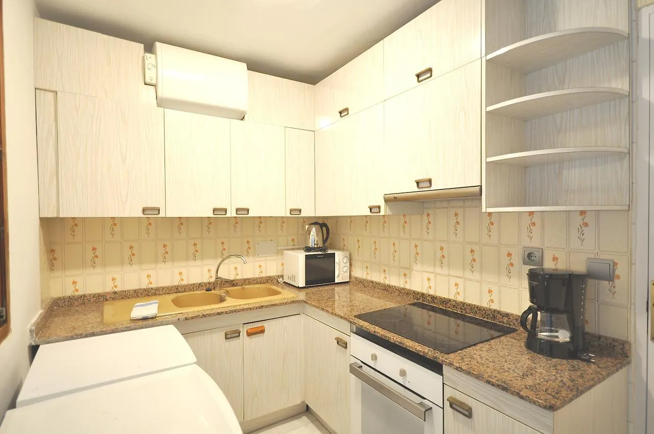 Houm Villa Plaza Arosa Palma de Mallorca 0*,  Spain